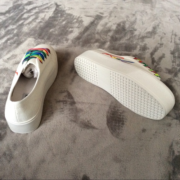 NIB Steve Madden Fink Real Love Platform Sneakers - Picture 4 of 4